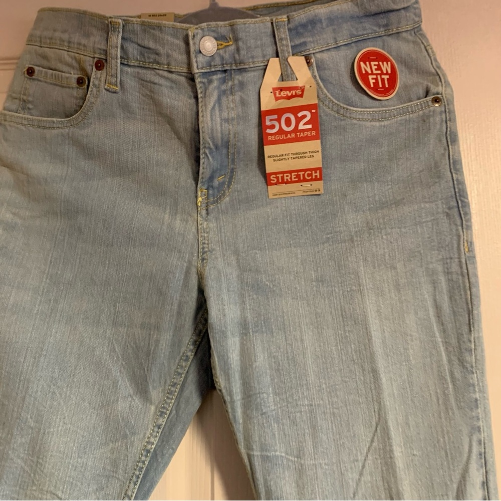 Levi’s 
502 
Women’s size 18   29x29
Stretch regular taper